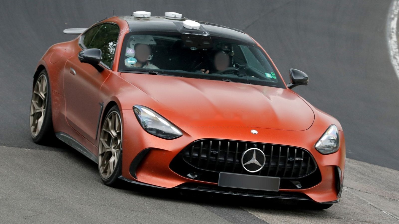 Η Mercedes-AMG πήγε στο Ring με μία αυτόνομη GT 63